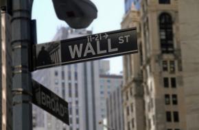 Een straatnaambord van Wall Street